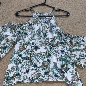 blouse open shoulder